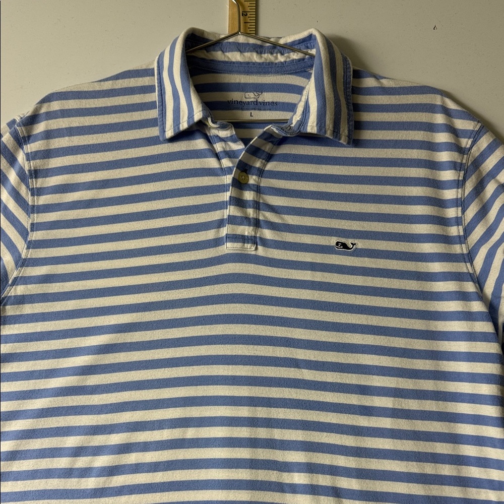 Vineyard Vines Men's Polo in Blue and White Stripes